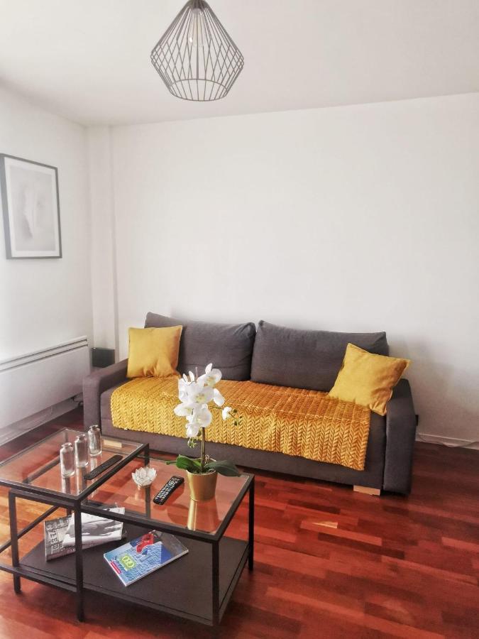 Apartamento Le 100 Brossolette Noisy-le-Grand Exterior foto