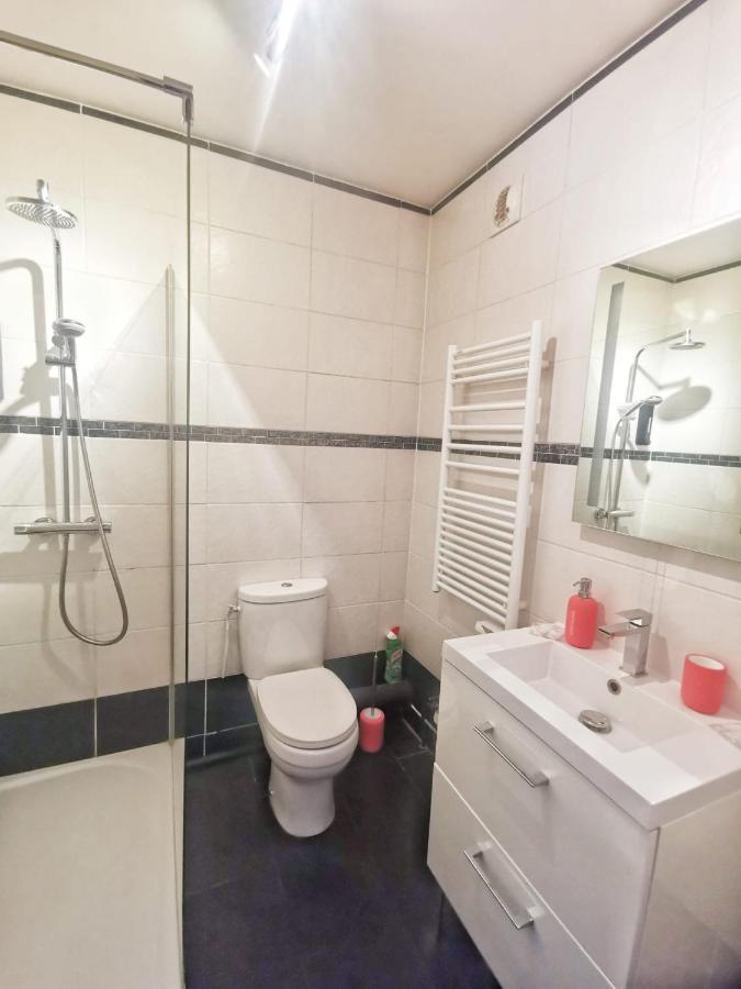 Apartamento Le 100 Brossolette Noisy-le-Grand Exterior foto