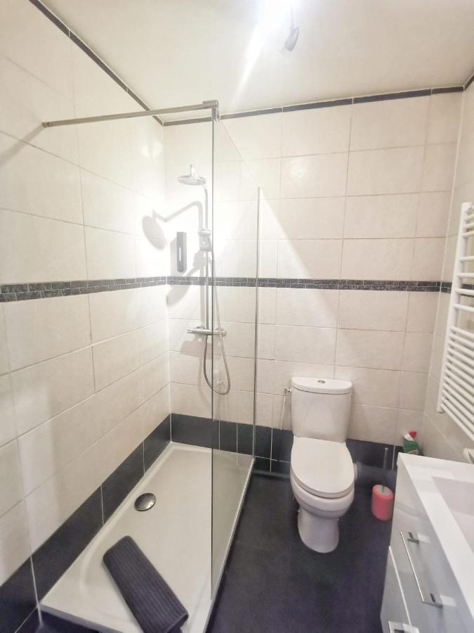 Apartamento Le 100 Brossolette Noisy-le-Grand Exterior foto